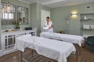 cape_cadogan_spa_therapist__351