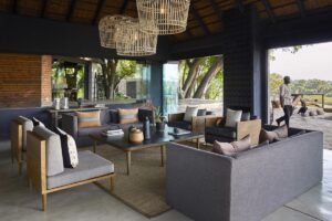 lion_sands_ivory_lodge_lounge_service