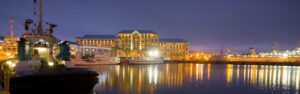 Aerial_view_of_The_Table_Bay_with_Table_Mountain_in_the_background2