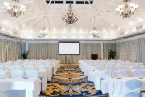 tbh1i2002-7458-the-table-bay-pavilion-schoolroom-style-setup_28