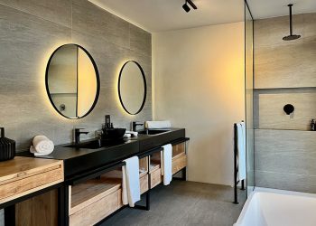 57-waterberg-rooms-luxury-thatch-6
