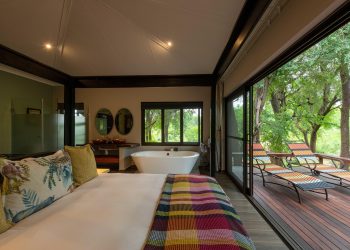 Nare Suite Main Bedroom