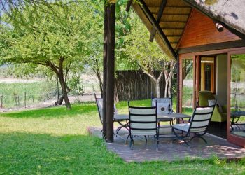 fam_suite_outside