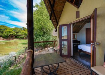 standard_chalet_balcony