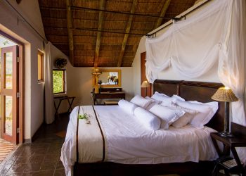 standard_chalet_bedroom2